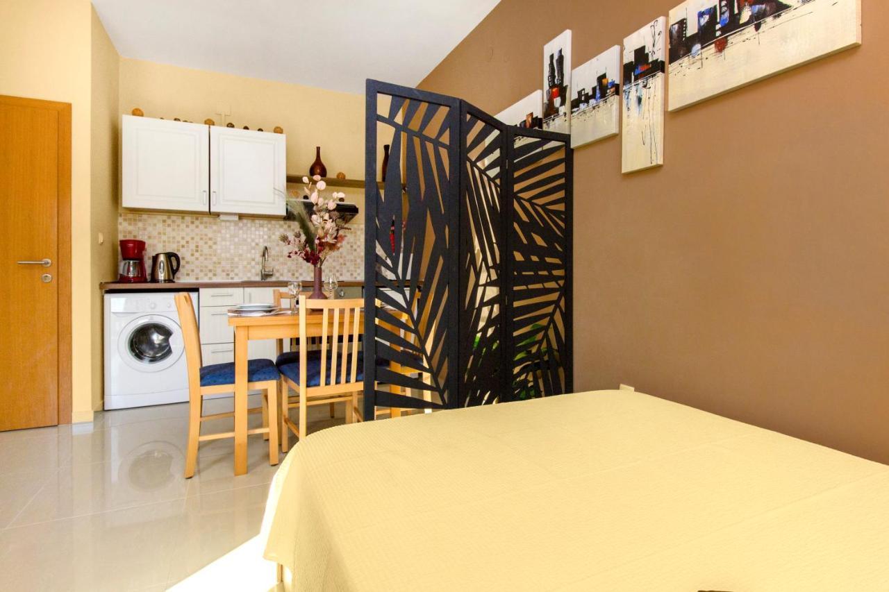Apartmani Nikolina Seaview Szybenik Zewnętrze zdjęcie