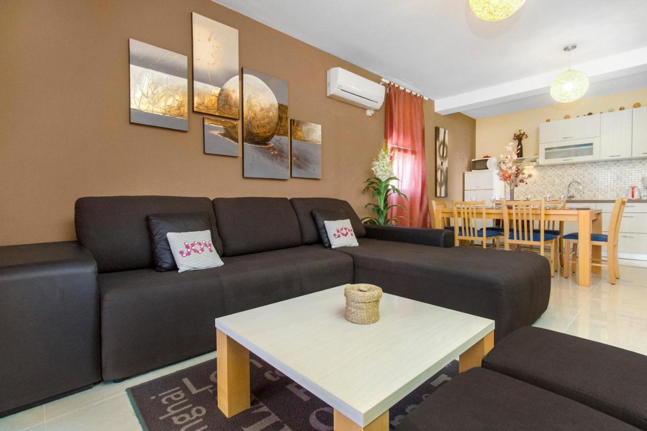 Apartmani Nikolina Seaview Szybenik Zewnętrze zdjęcie