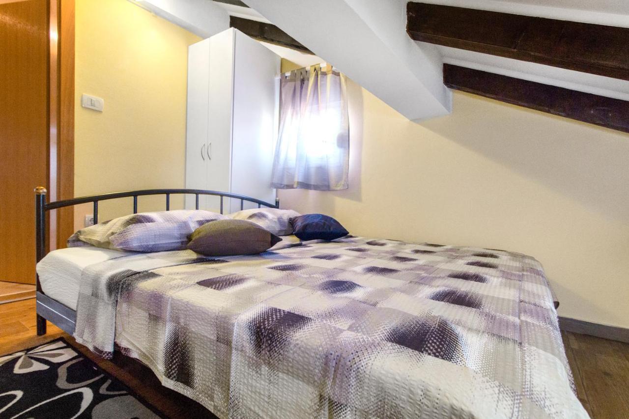 Apartmani Nikolina Seaview Szybenik Zewnętrze zdjęcie